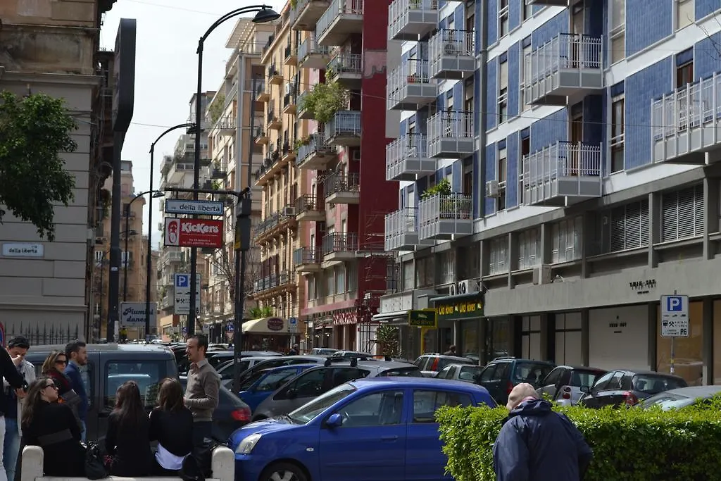Palermo Central Holiday