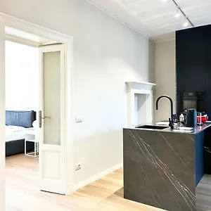 Comecasa Fashion In Via Mantova Apartment Milan